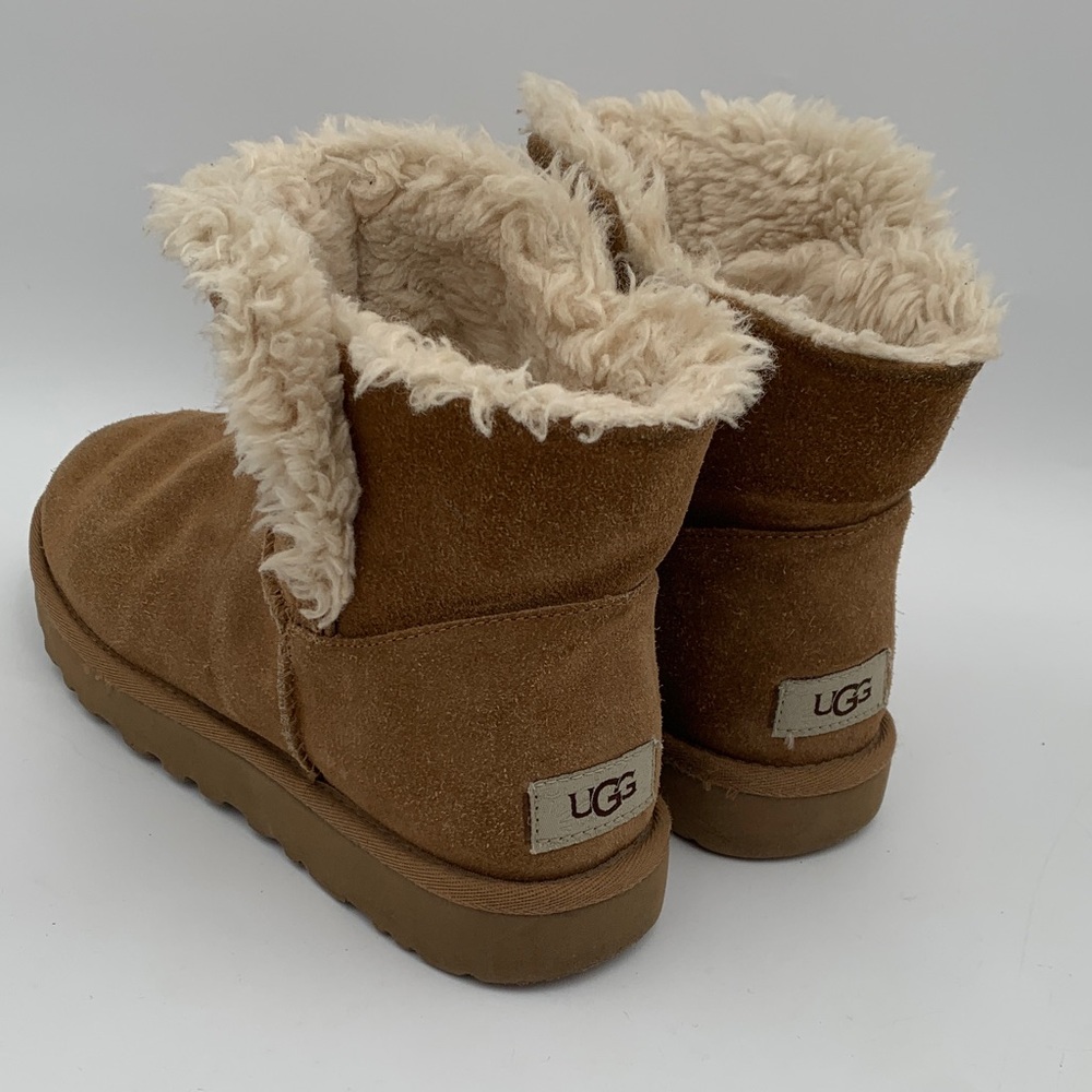 Ugg Bailey Button Mini Chestnut Shearling Boots S… - image 6